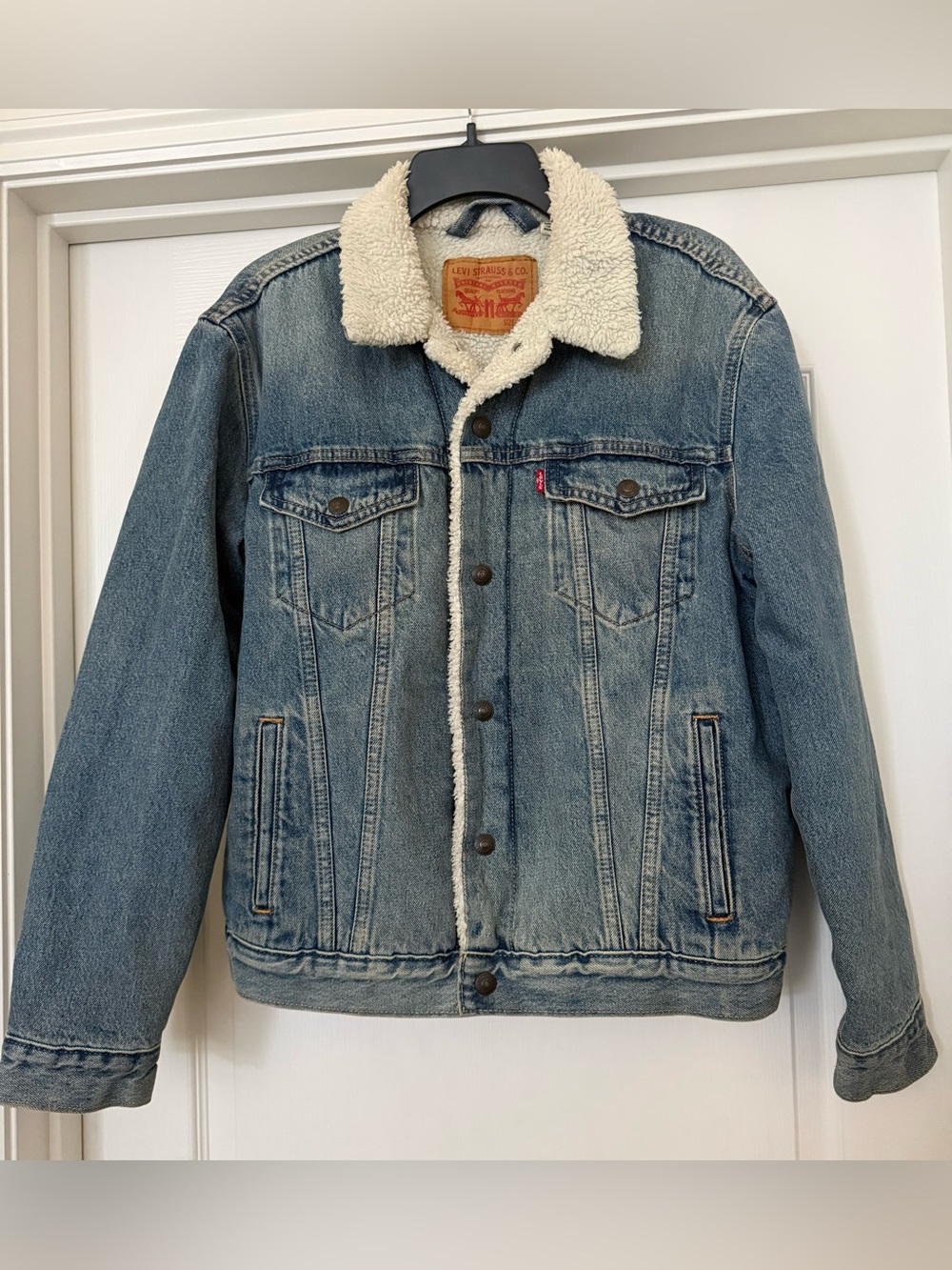Levi’s Sherpa Trucker Jacket Men’s Size M